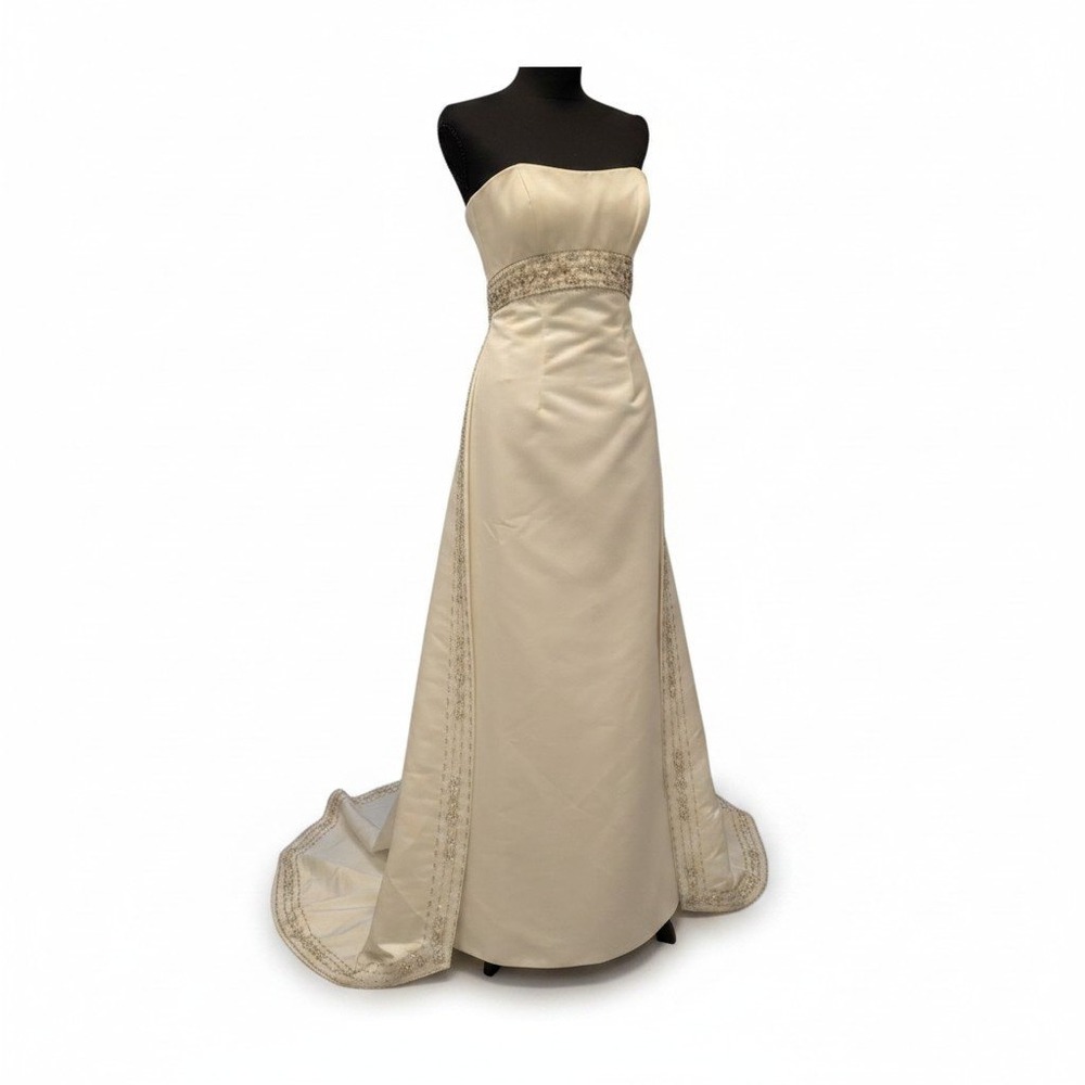 James Clifford 100% Silk Wedding Dress Siz 6 Detachable Train Beaded Bridal Gown